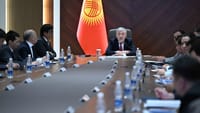 Без очередей и бюрократии — в КР ускорили выдачу разрешений на грузы и справок 083 изображение публикации