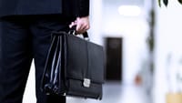 Госслужба КР в цифрах: сколько человек работает в государственных и муниципальных структурах изображение публикации